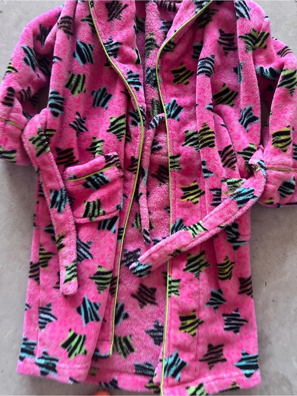 Kids Pink Star Pattern Fleece Robe - Cozy Children’s Bathrobe